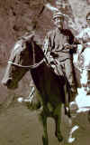 simone riding Totti in Ghizar.jpg (42546 bytes)